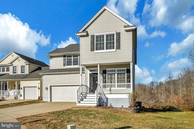 property at 9 Denali Dr