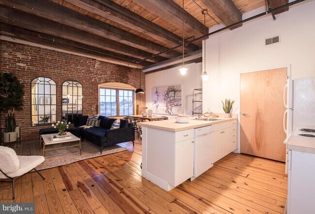 property at 1099 Germantown Ave