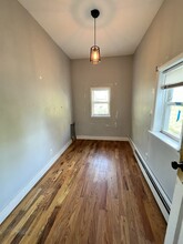 149 Van Horne St, Unit 1 in Jersey City, NJ - Building Photo - Building Photo