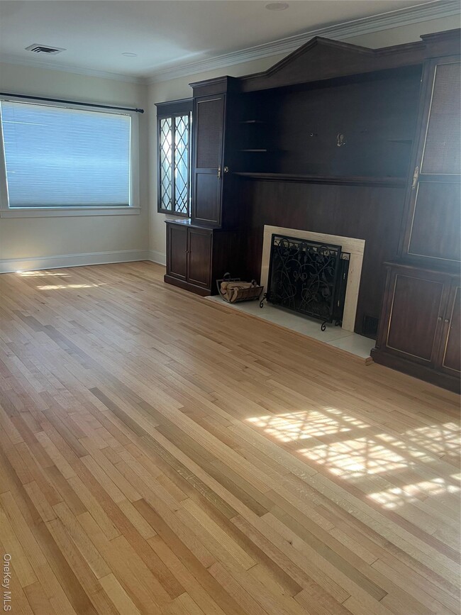 66 Rose Ave in Patchogue, NY - Building Photo - Building Photo