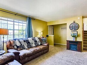 2660 Villa Loma Dr in Colorado Springs, CO - Building Photo - Building Photo
