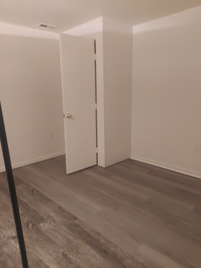 property at 10507 Lake Arbor Way