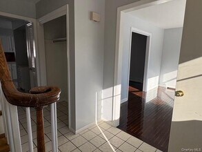 26 Kings Point Ln in Washingtonville, NY - Building Photo - Building Photo