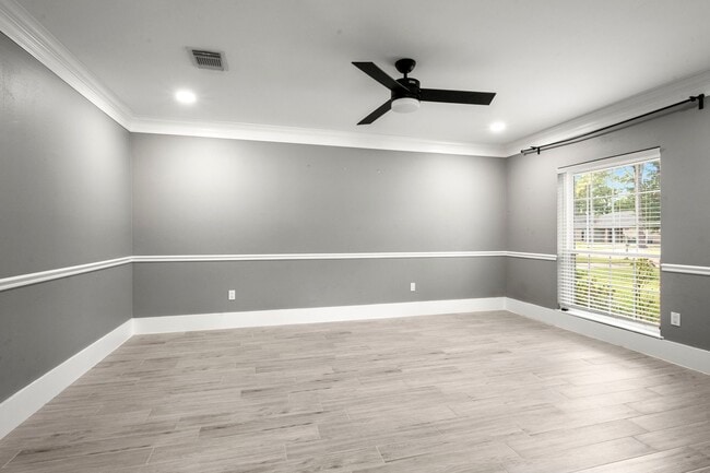 6607 Apple Valley Ln