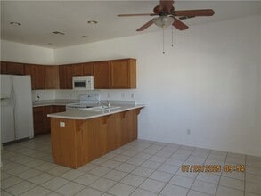 3867 Heritage Ln in Kingman, AZ - Building Photo - Building Photo