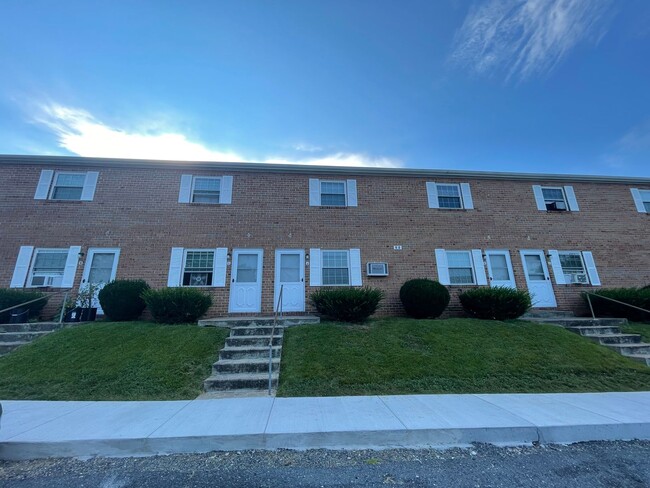 property at 181 Rockingham Dr