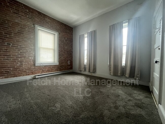 property at 107-109 E Main St