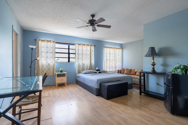 property at 1062 SW 135th Pl