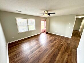 185 Stonehouse Rd in Bardstown, KY - Building Photo - Building Photo