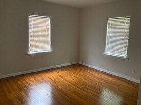 Brick Pointe in Albany, GA - Building Photo