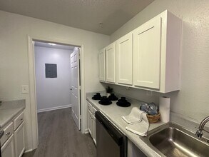 Alessia Gardens in Oakwood, GA - Foto de edificio - Building Photo