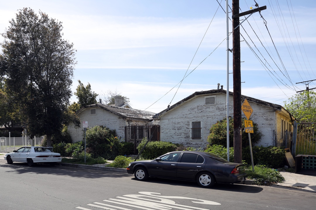 1921 8th Ave in Los Angeles, CA - Foto de edificio