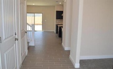 2439 Valdes Dr in Merced, CA - Building Photo - Building Photo