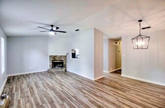 425 High Point Ln in Tallahassee, FL - Building Photo - Building Photo
