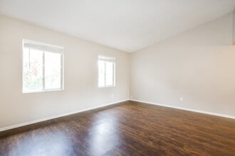 1891 Aster Dr in Winter Park, FL - Foto de edificio - Building Photo