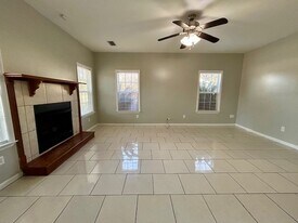 5710 Riviera Prado in Lake Park, GA - Building Photo