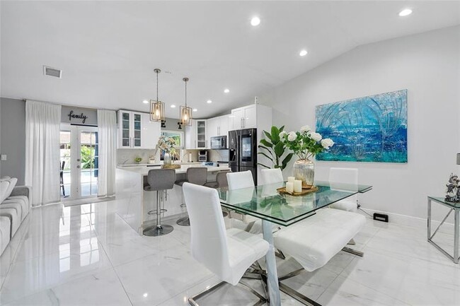 2495 NW 123rd Ave in Coral Springs, FL - Building Photo - Building Photo