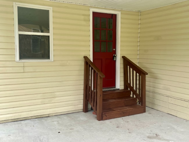 164 Lakewood Dr in Jacksonville, NC - Building Photo - Building Photo