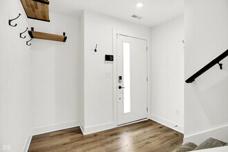 1303 Deloss St in Indianapolis, IN - Building Photo - Building Photo