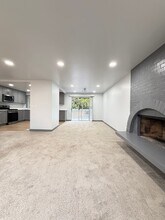 10608 166th Pl NE in Redmond, WA - Building Photo - Building Photo