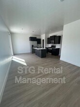4216 Strider Ln in Saint George, UT - Building Photo - Building Photo