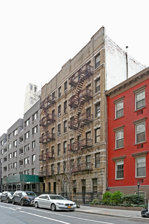 312-314 W 15th St in New York, NY - Foto de edificio