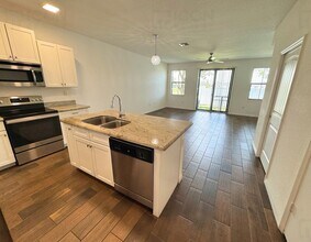 1071 NW 33rd Manor in Pompano Beach, FL - Building Photo - Building Photo