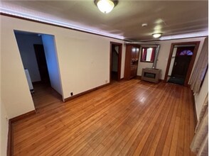 512 Montana Ave in South Milwaukee, WI - Building Photo - Building Photo