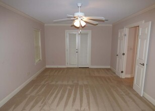 636 St James Pl in Nacogdoches, TX - Building Photo - Building Photo