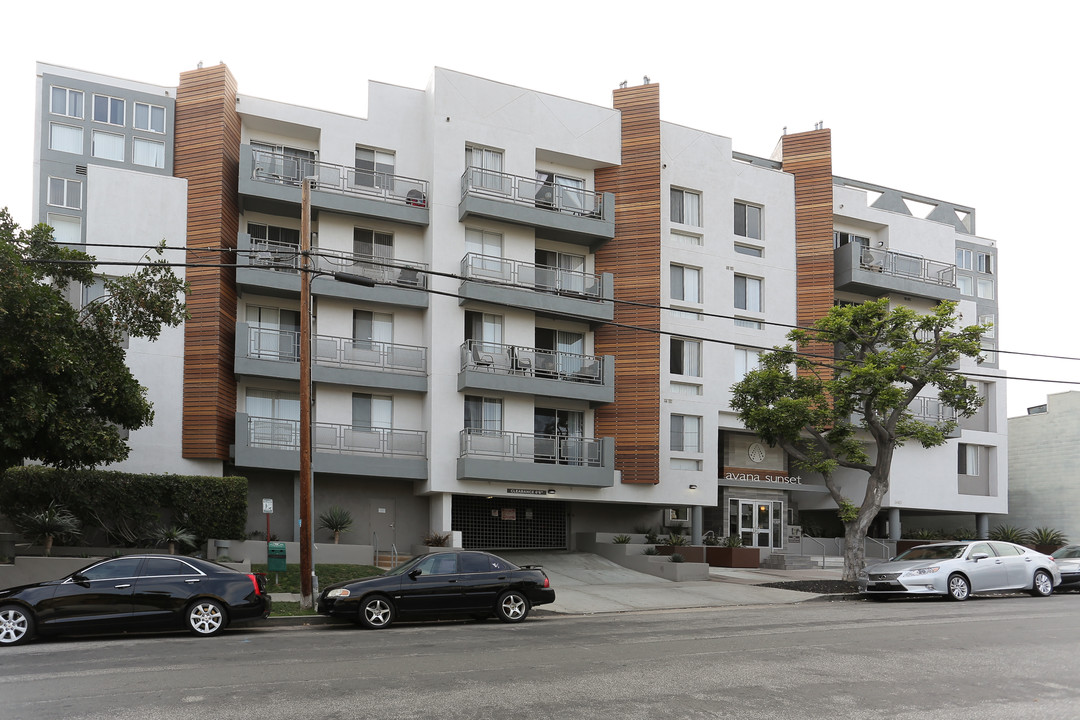 Fuller-Martel Apartments in Los Angeles, CA - Building Photo