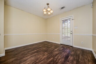 1308 N Hampton Dr in Hampton, GA - Building Photo - Building Photo