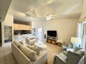 1905 Honeysuckle Dr in Tallahassee, FL - Building Photo
