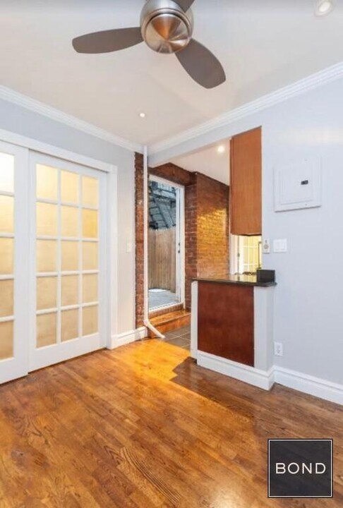 416 E 13th St in New York, NY - Building Photo