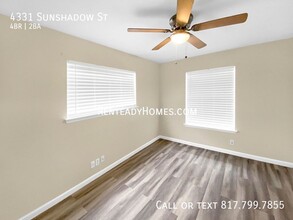 4331 Sunshadow St in San Antonio, TX - Building Photo - Building Photo