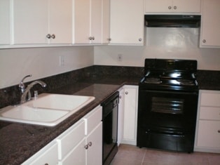 Val D'Or Apartments in Los Angeles, CA - Building Photo - Building Photo