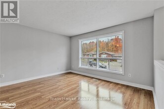 807 Birchwood Dr in Midland, ON - Building Photo - Building Photo