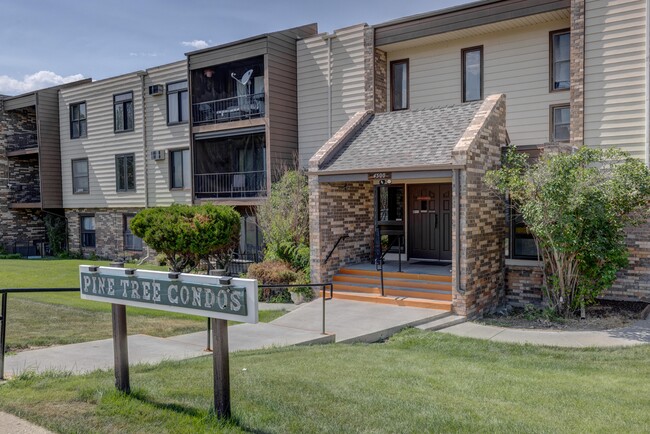 4500 S Poplar St, Unit 204A Pine Tree in Casper, WY - Building Photo - Building Photo