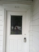 602 N Porter St, Unit Lower in Watkins Glen, NY - Foto de edificio - Building Photo