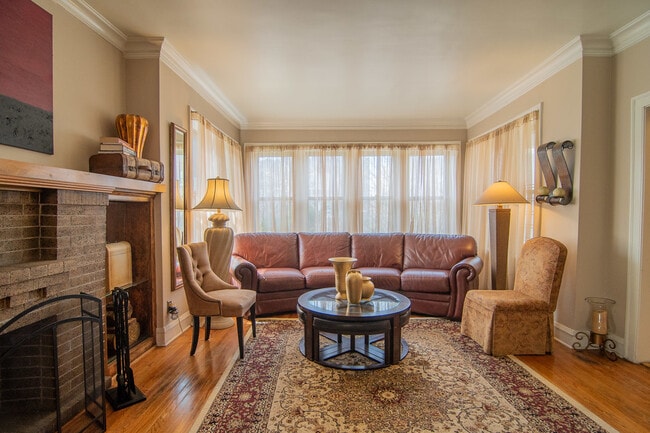 7741 S Chappel Ave in Chicago, IL - Building Photo - Building Photo