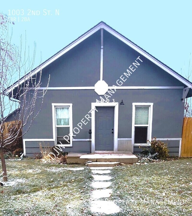 1003 2nd St N in Nampa, ID - Building Photo