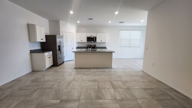 103 S Collier Ln in Casa Grande, AZ - Building Photo - Building Photo