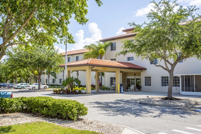 Holy Cross Manor I in Palmetto, FL - Building Photo - Building Photo