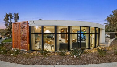 Rancho Hills in Vista, CA - Foto de edificio - Building Photo