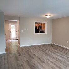 106 Ridge Ct in Winchester, VA - Building Photo - Building Photo