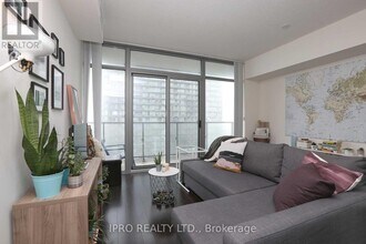 105-1105 The Queensway in Toronto, ON - Building Photo - Building Photo