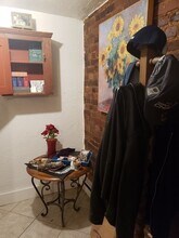 166 Cottage St in Boston, MA - Building Photo - Building Photo