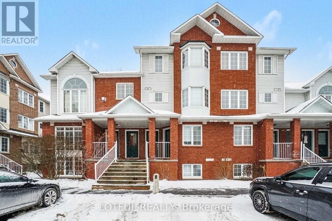 property at 112 Centrepointe Dr