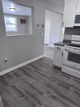 51 Alvarado Ave, Unit 104 in Worcester, MA - Building Photo - Building Photo