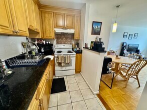 2 Larose Pl in Boston, MA - Building Photo - Building Photo