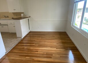 3355 Manning Ave in Los Angeles, CA - Building Photo - Building Photo